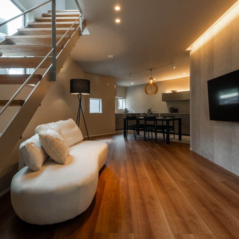 家デコモデルハウスのLDK空間